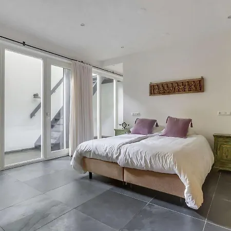 Villa Modern Country House With A Fireplace At The Bedafse Bergen Uden